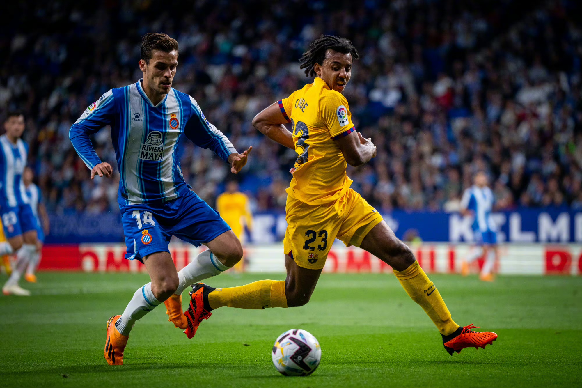 爱游戏APP-阿根廷绝杀皇马，孔德惊艳四座