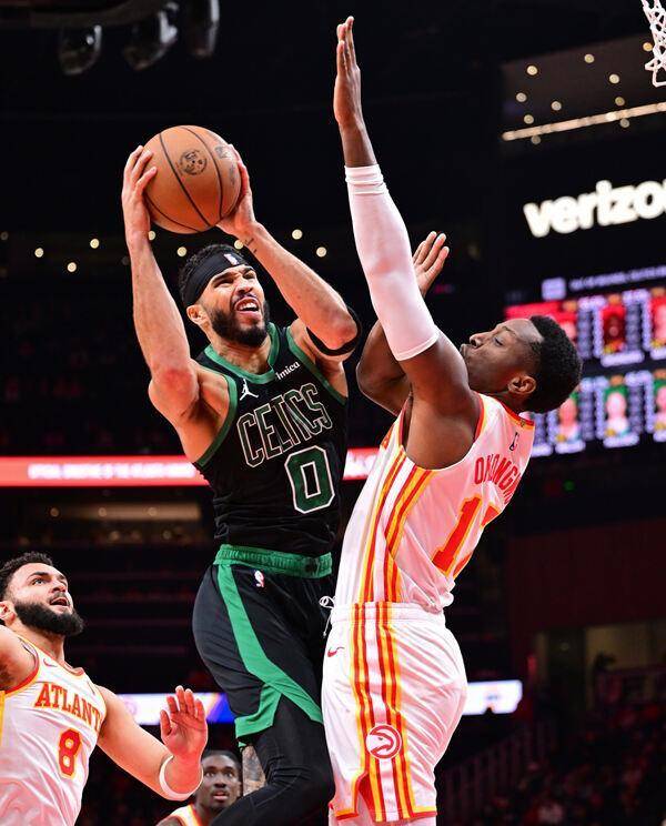 吉林队险胜骑士，塔图姆扛起全队