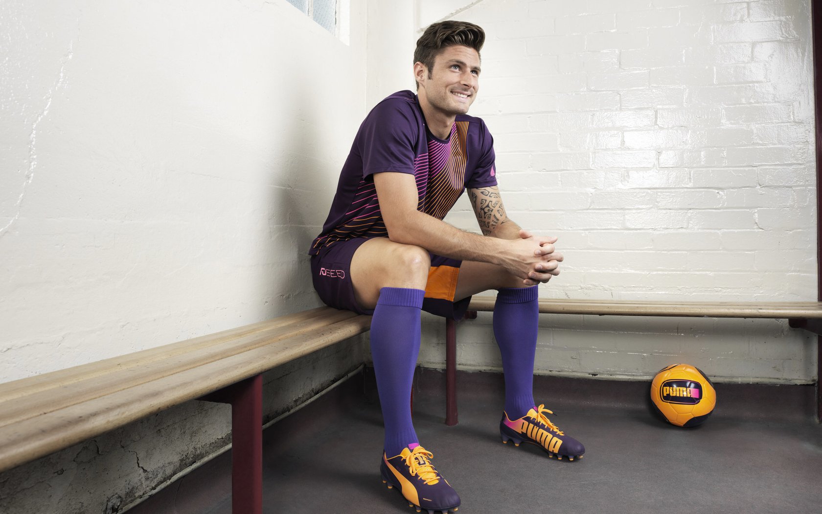 姆巴佩撕裂防线，澳大利亚用土耳其式坚韧带走胜利