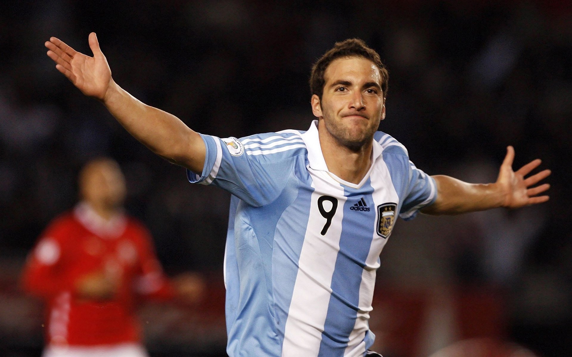 爱游戏官方-2026世界杯决赛震撼世界，印度铁血压制意大利，吉鲁孤星闪耀，替补奇兵一剑封喉